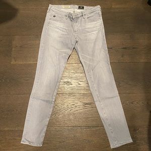 AG the Legging Ankle Super Skinny Ankle in soft gray size 27R